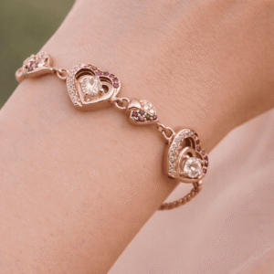 Elegant rose gold heart bracelet 1